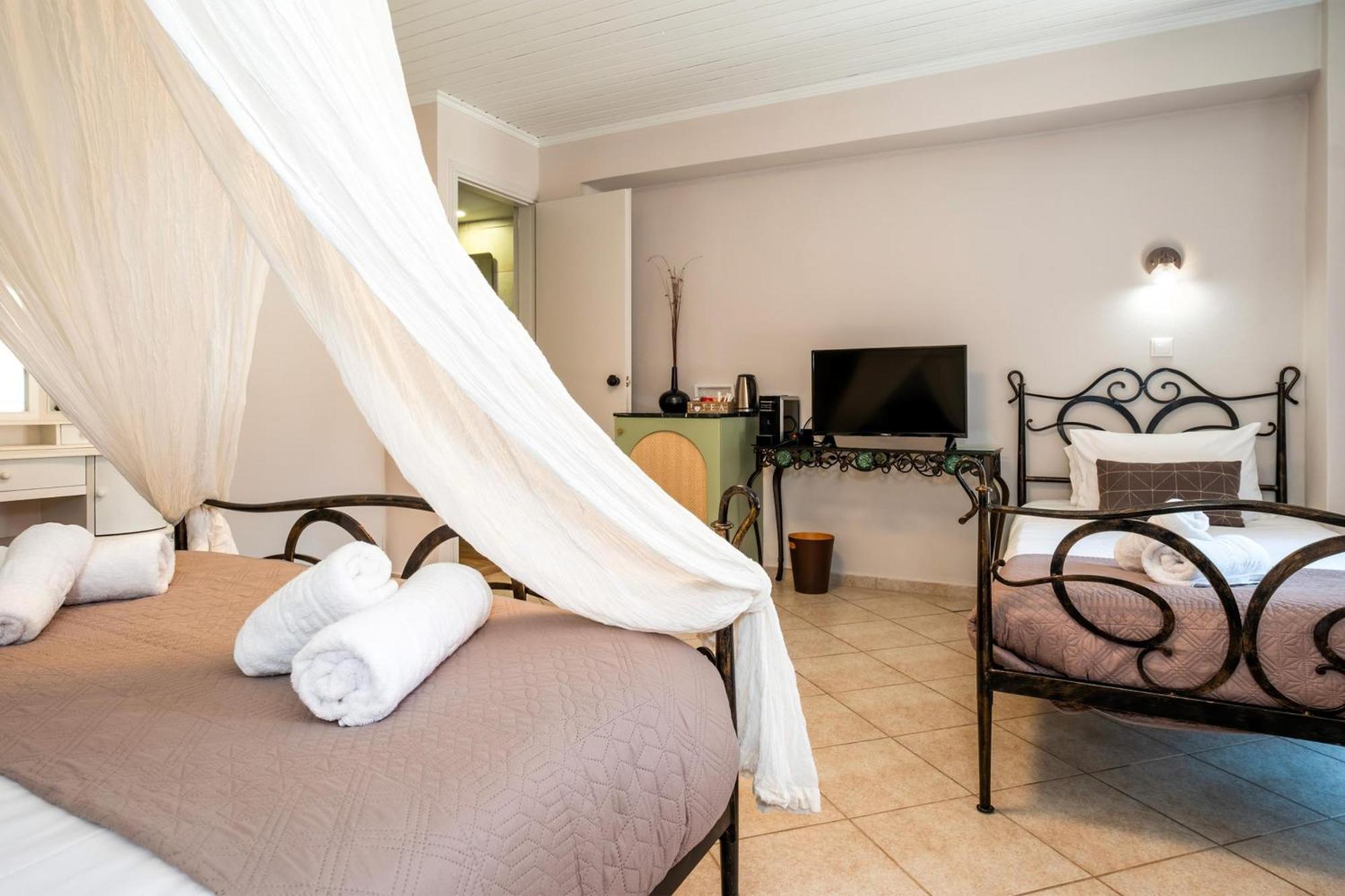 Santa Elena Boutique Rooms خانيا المظهر الخارجي الصورة